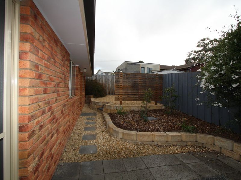 2/3 Home Avenue, Blackmans Bay TAS 7052