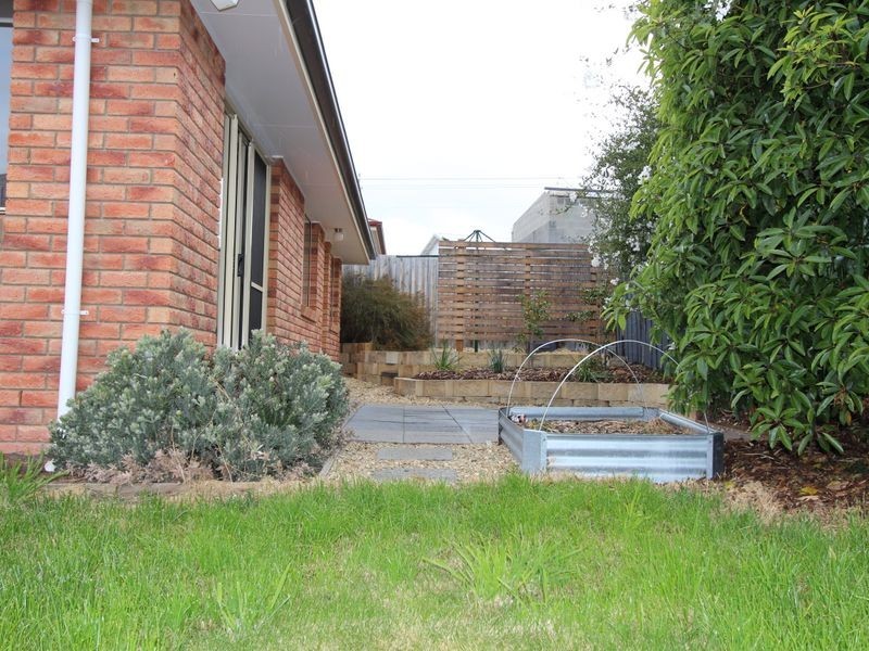 2/3 Home Avenue, Blackmans Bay TAS 7052