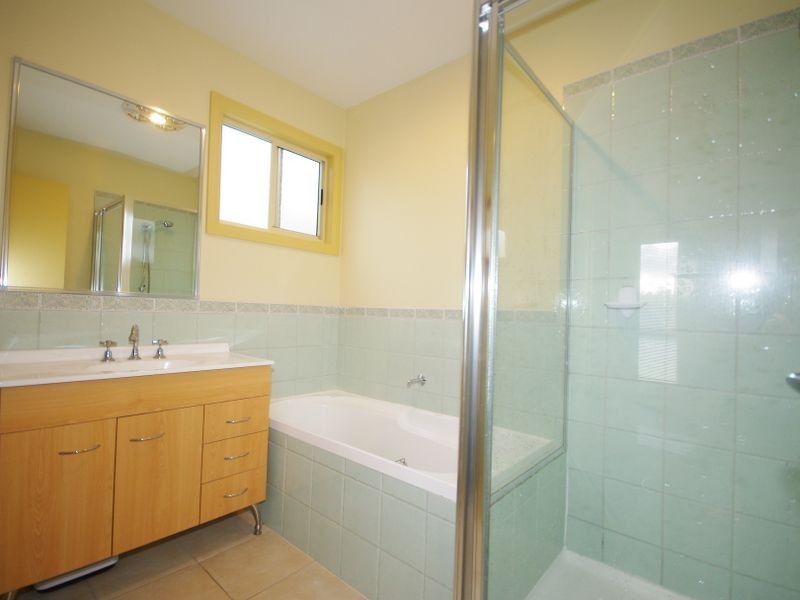 6 Alfreds Garden, Kingston TAS 7050