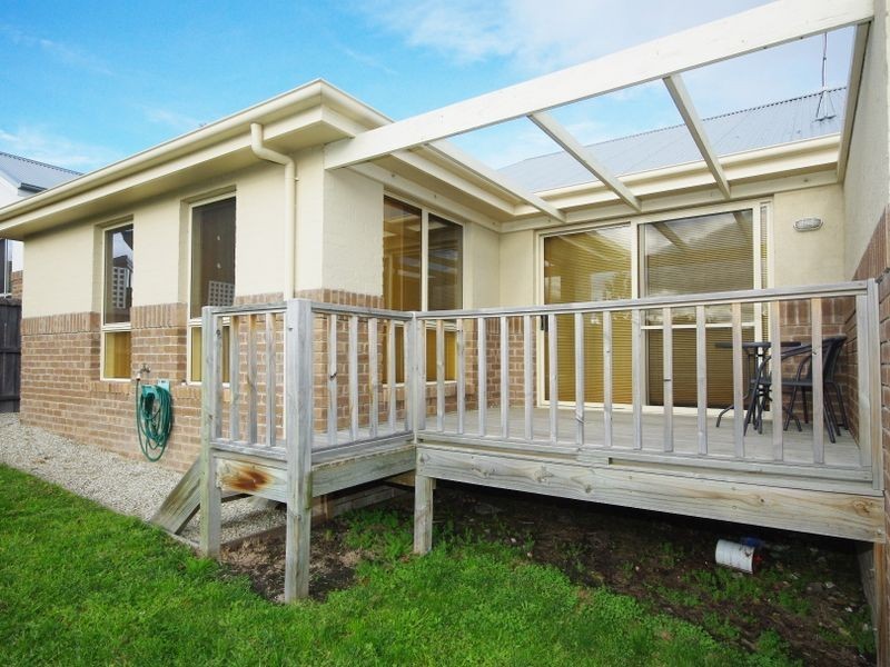 6 Alfreds Garden, Kingston TAS 7050