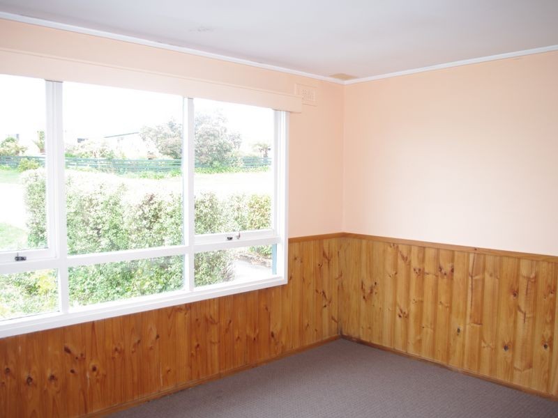 48 Beach Road, Snug TAS 7054