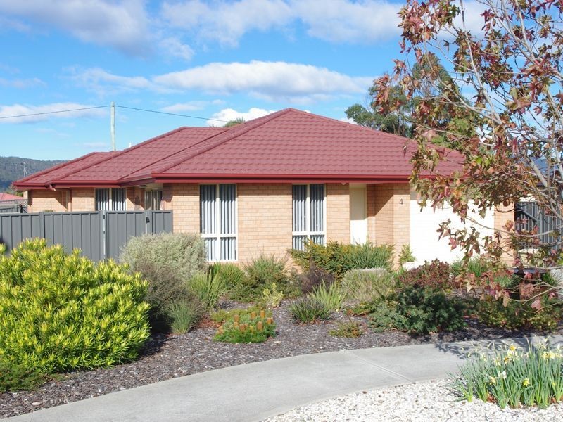 1/4 Delmore Place, Margate TAS 7054