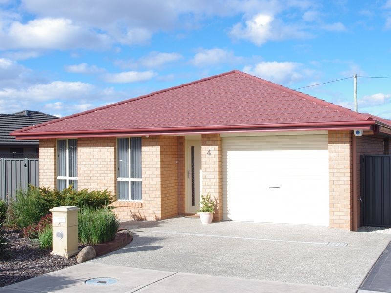 1/4 Delmore Place, Margate TAS 7054