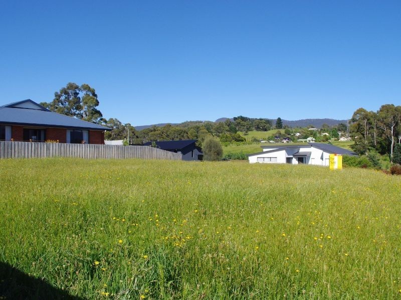 18 Tarragon Drive, Margate TAS 7054