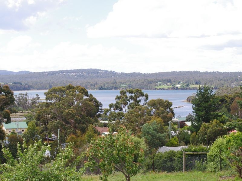 1 & 2/ Clare Street, Margate TAS 7054