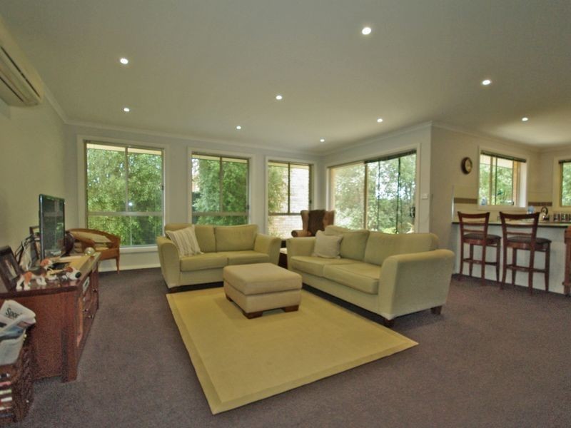 2B Delmore Place, Margate TAS 7054