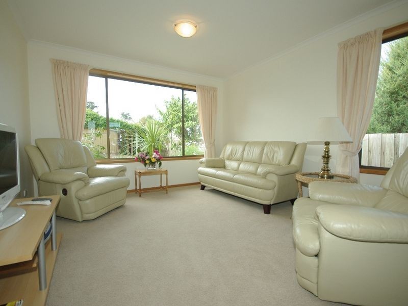 2/126 Beach Rd, Margate TAS 7054