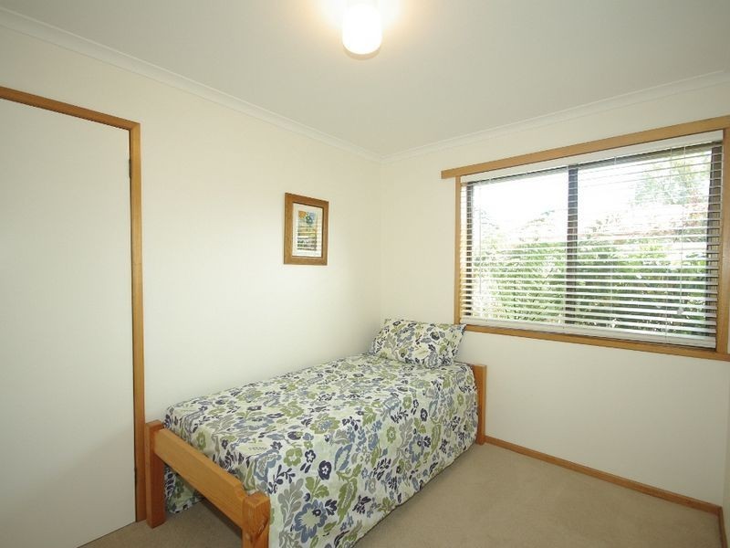 2/126 Beach Rd, Margate TAS 7054