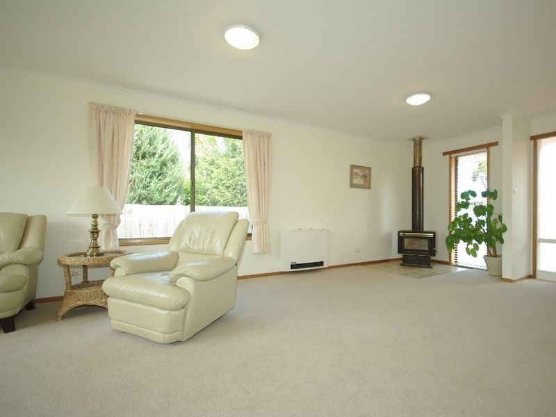 2/126 Beach Rd, Margate TAS 7054