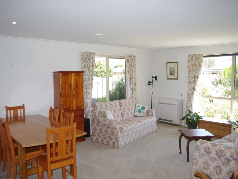 9 Jacaranda Drive, Margate TAS 7054