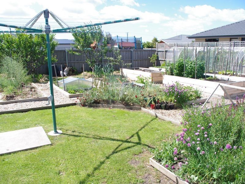 9 Jacaranda Drive, Margate TAS 7054