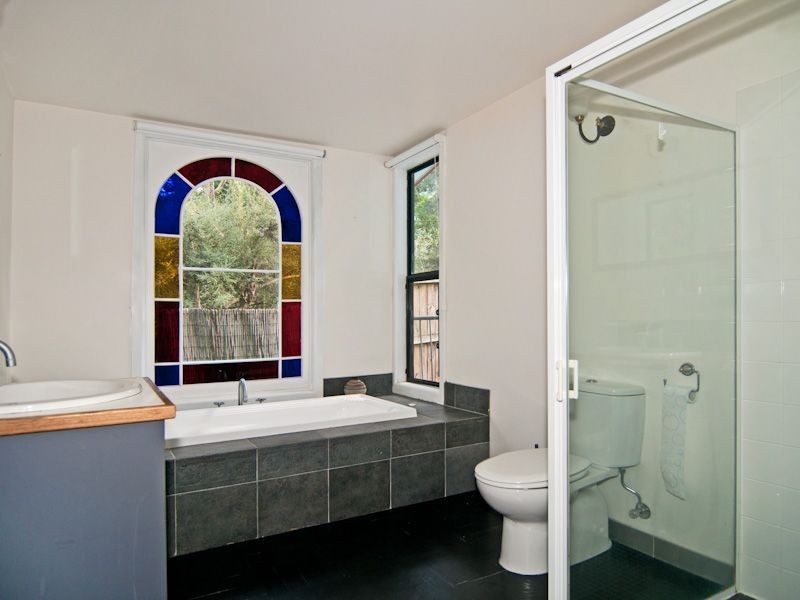 11 Wingara Road, Howden TAS 7054