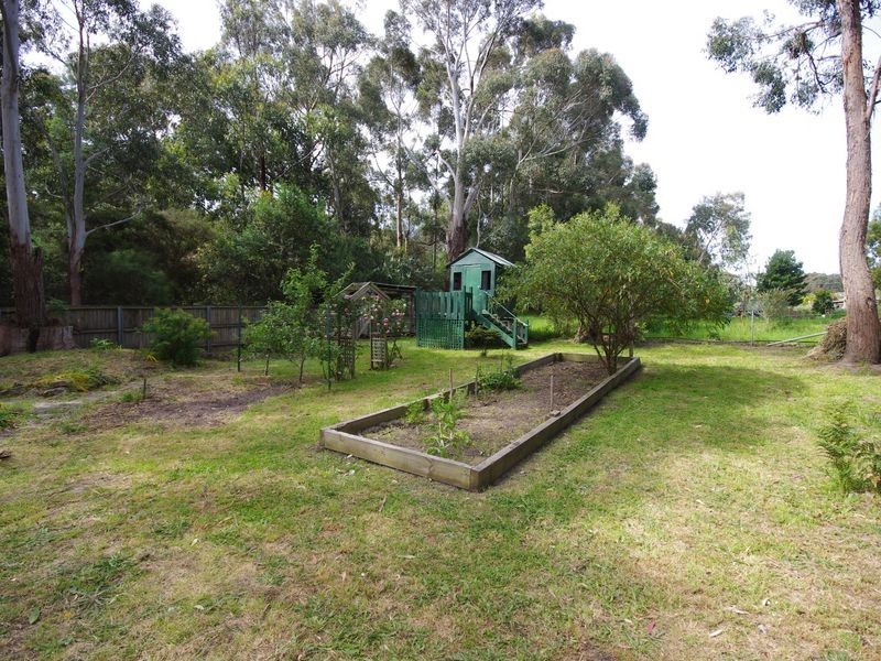 11 Wingara Road, Howden TAS 7054