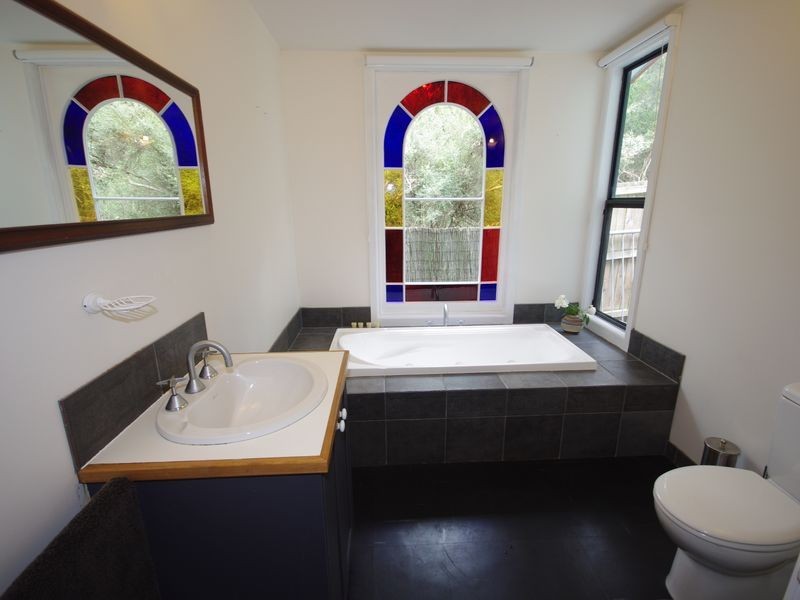 11 Wingara Road, Howden TAS 7054