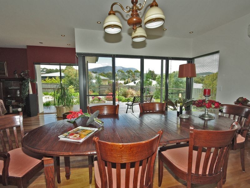 2 Dadu Street, Kingston TAS 7050