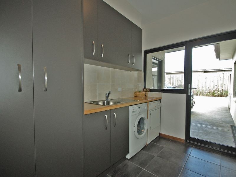 2 Dadu Street, Kingston TAS 7050