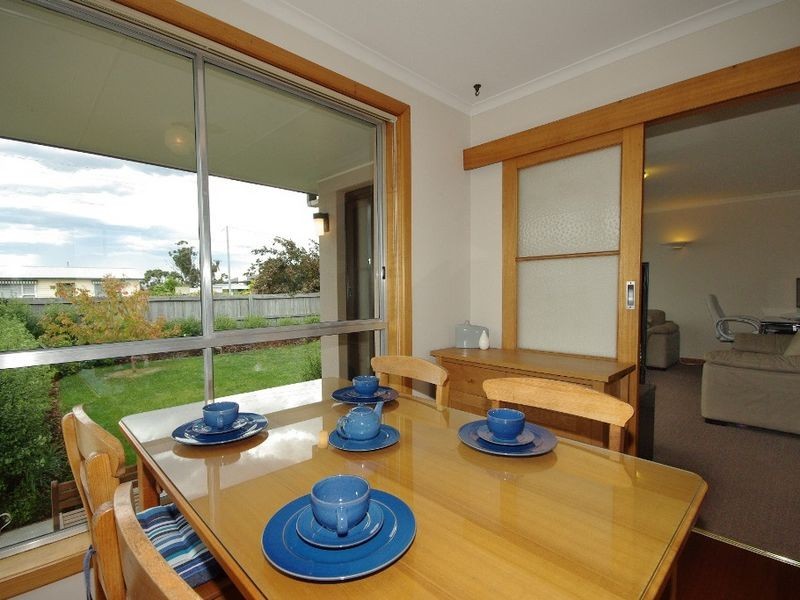 1/53 Van Morey Road, Margate TAS 7054