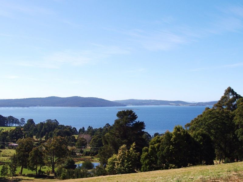 1 Sunnybanks Rd, Middleton TAS 7163