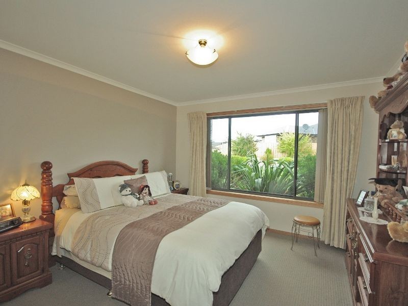 43 Corlacus Drive, Kingston TAS 7050