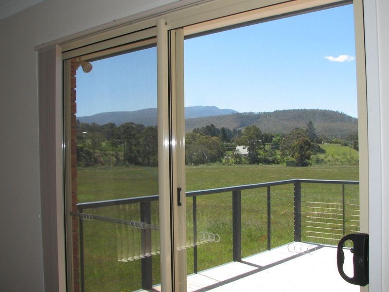 8 Citrus Drive, Margate TAS 7054