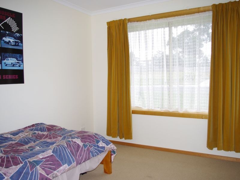 5 Crimson Drive, Margate TAS 7054