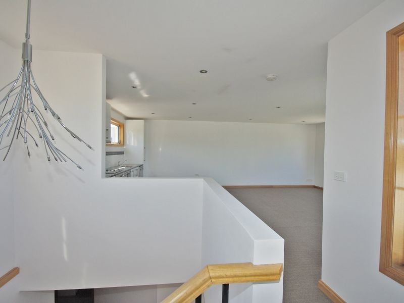 1/24 Staff Road, Electrona TAS 7054