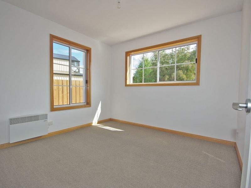 1/24 Staff Road, Electrona TAS 7054