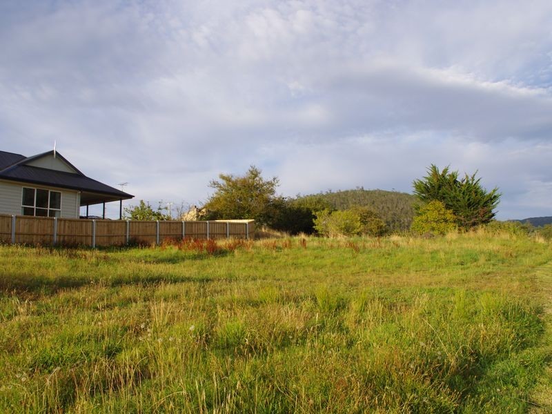 5 Taranaki Place, Snug TAS 7054