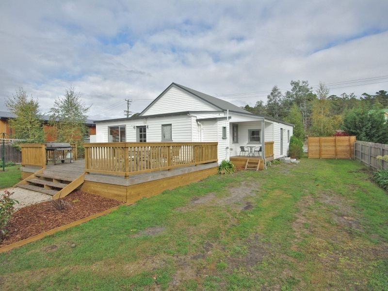 12 Graham Street, Electrona TAS 7054