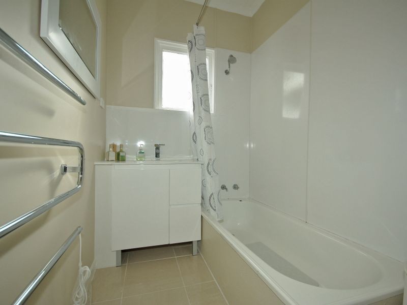 12 Graham Street, Electrona TAS 7054