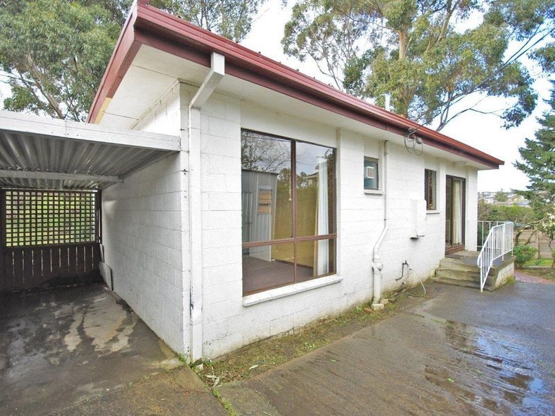 2/120 Summerleas Road, Kingston TAS 7050