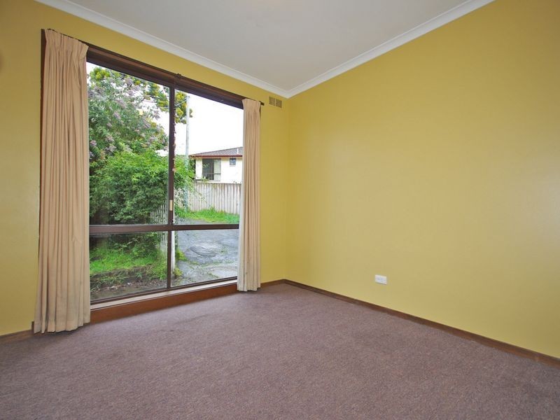 2/120 Summerleas Road, Kingston TAS 7050