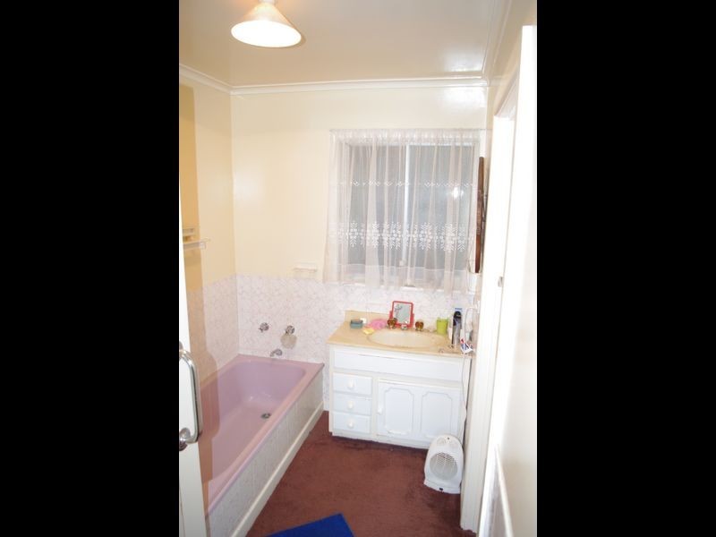 4 Esplanade, Snug TAS 7054