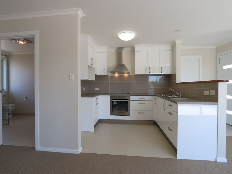 2/9 Frost Street, Snug TAS 7054