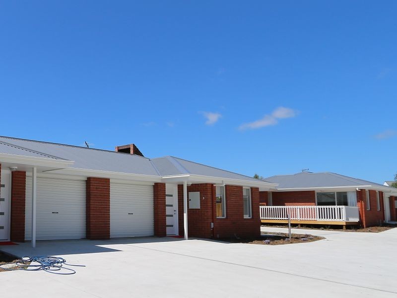3/9 Frost Street, Snug TAS 7054