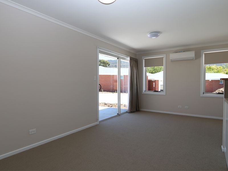 3/9 Frost Street, Snug TAS 7054