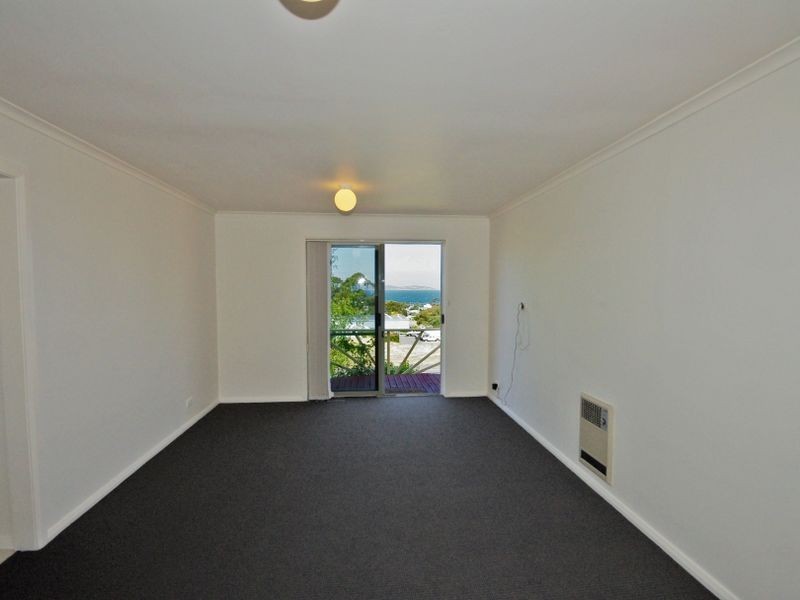 1/10 Opal Drive, Blackmans Bay TAS 7052