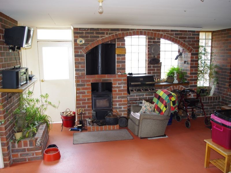 1 Derwent Avenue, Margate TAS 7054