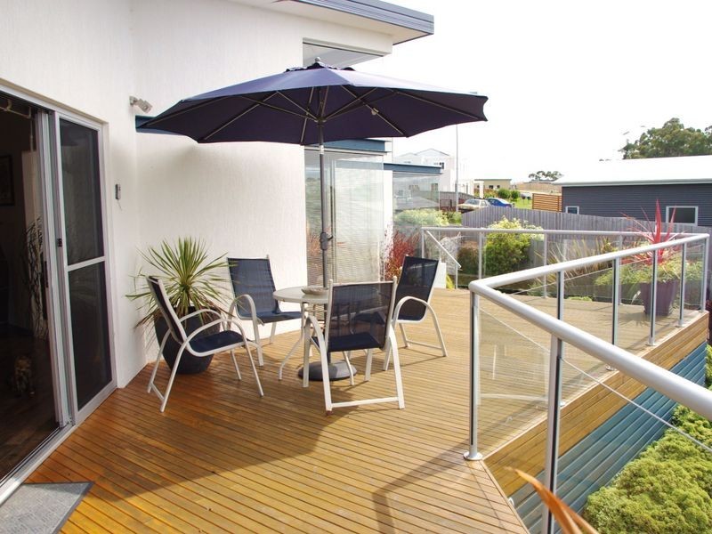 47 Staff Road, Electrona TAS 7054