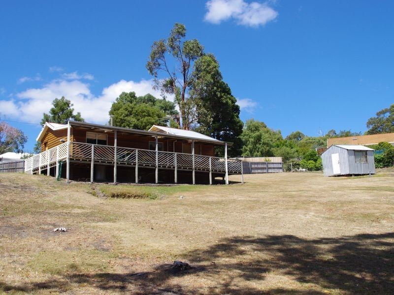 42 Davies Road, Lower Snug TAS 7054