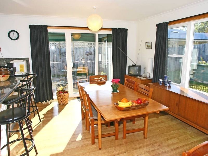 25 Burwood Drive, Blackmans Bay TAS 7052