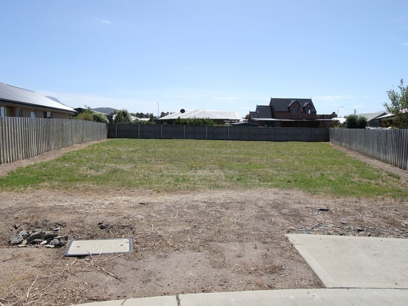 13 Bonsai Place, Margate TAS 7054