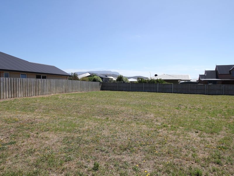 13 Bonsai Place, Margate TAS 7054