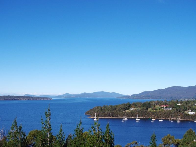 379 Manuka Road, Kettering TAS 7155