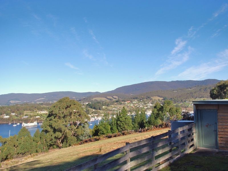 379 Manuka Road, Kettering TAS 7155