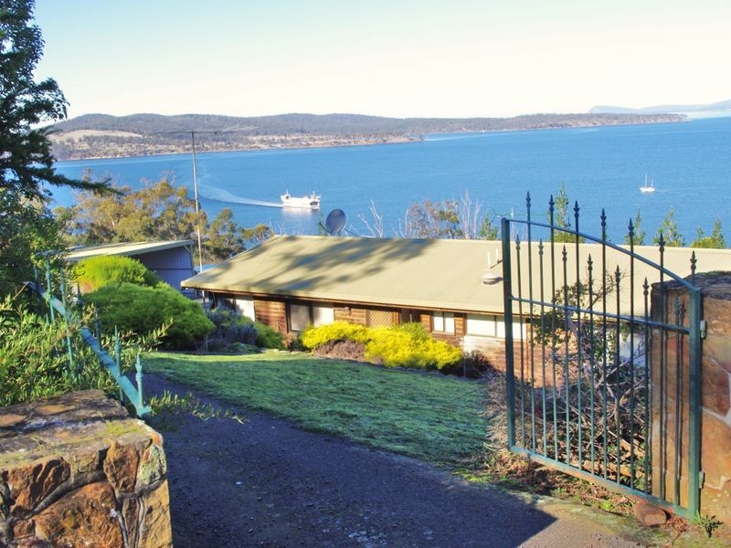 379 Manuka Road, Kettering TAS 7155