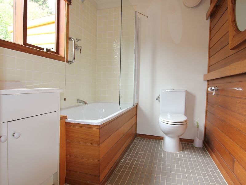 66 Ferry Road, Kettering TAS 7155