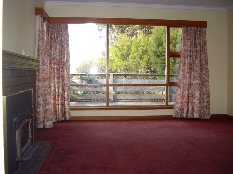 261 Roslyn Avenue, Blackmans Bay TAS 7052