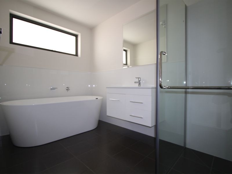 2/9 Discovery Place, Margate TAS 7054