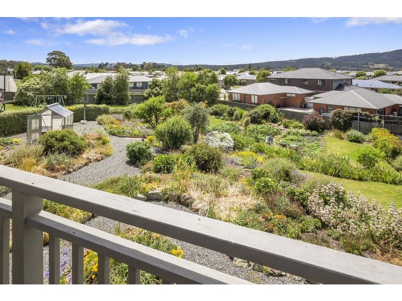 6 Crescent Drive, Margate TAS 7054